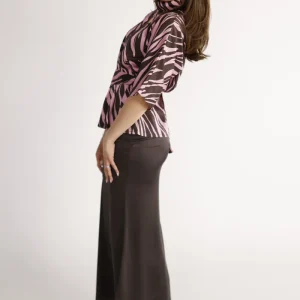 Bekka blus brun och rosa zebra