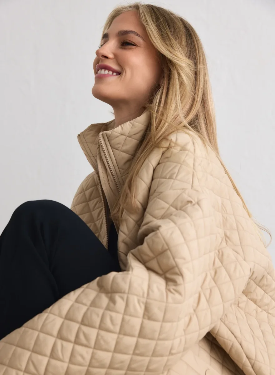 Beige Oversized Quilted Jacket - Bild 4