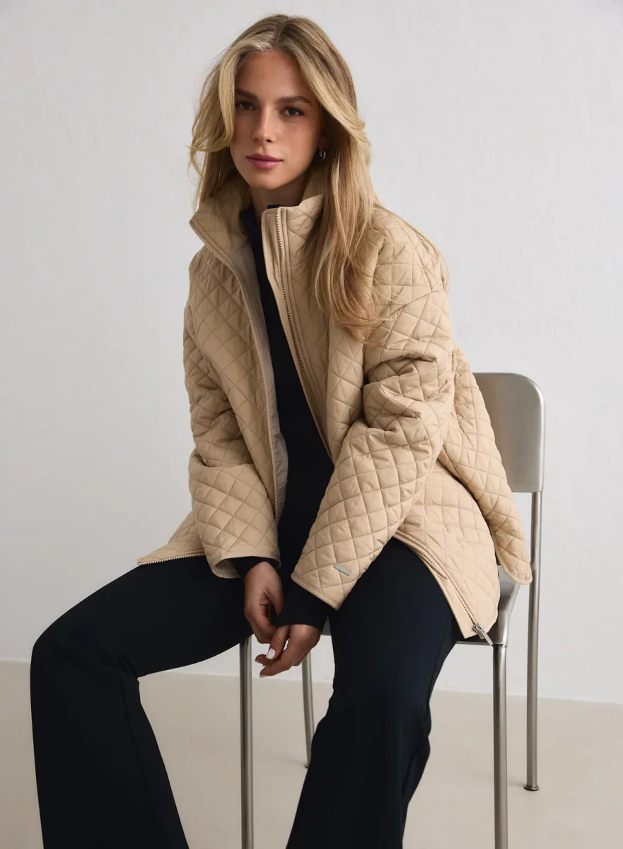 Beige Oversized Quilted Jacket - Bild 5