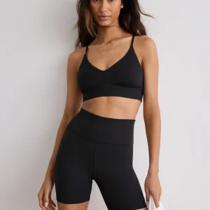 Black Sense Midi Biker Shorts