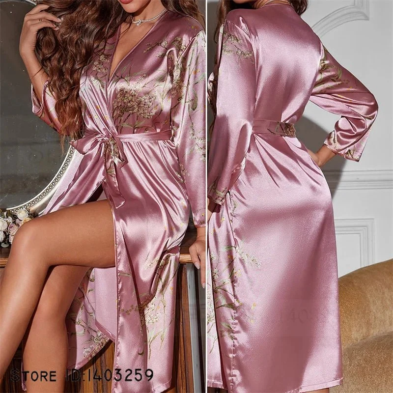 Attractive Female Satin Robe Set with Cherry Flower Print - Bild 9